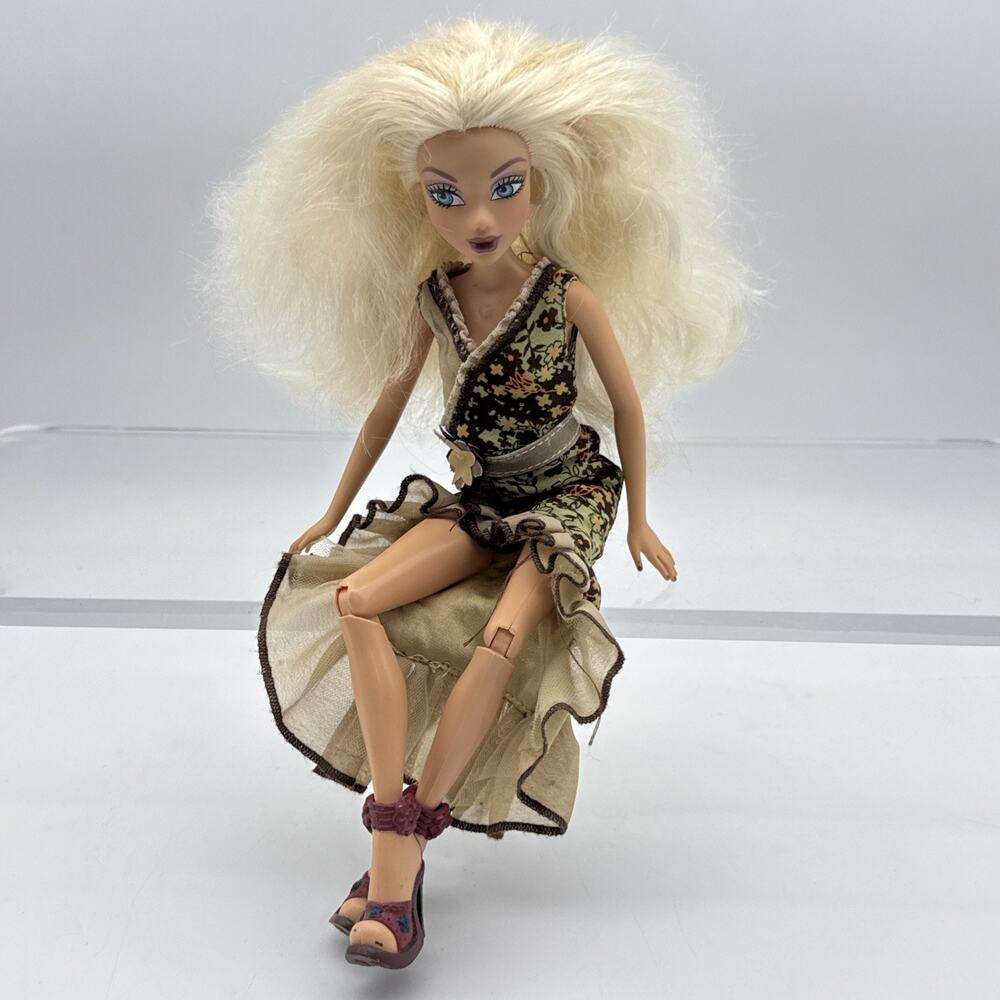 My Scene Barbie Doll My City My Style Articulated Joints - Loose Band Legs